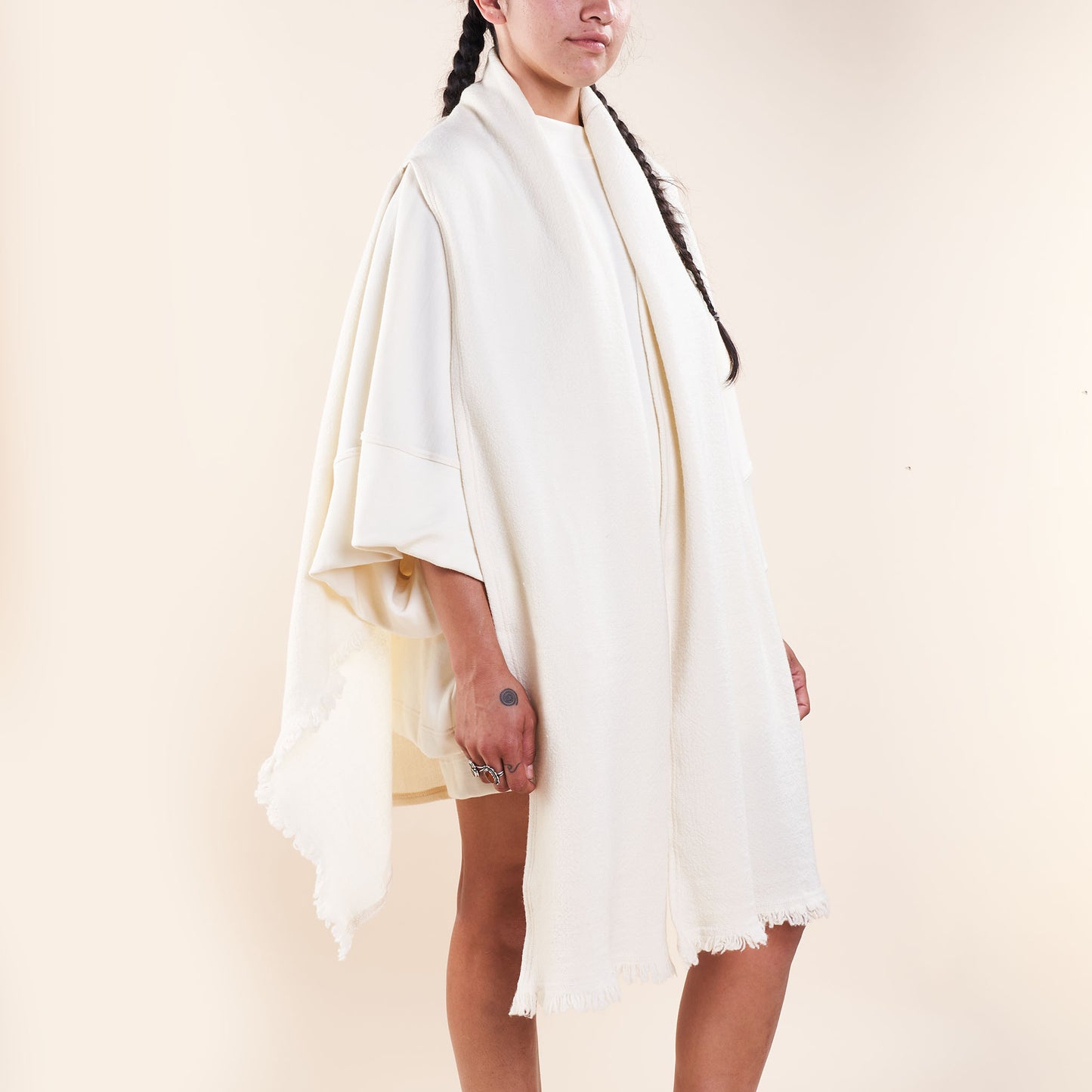 Teppi Poncho, Undyed Climate Beneficial™ Wool