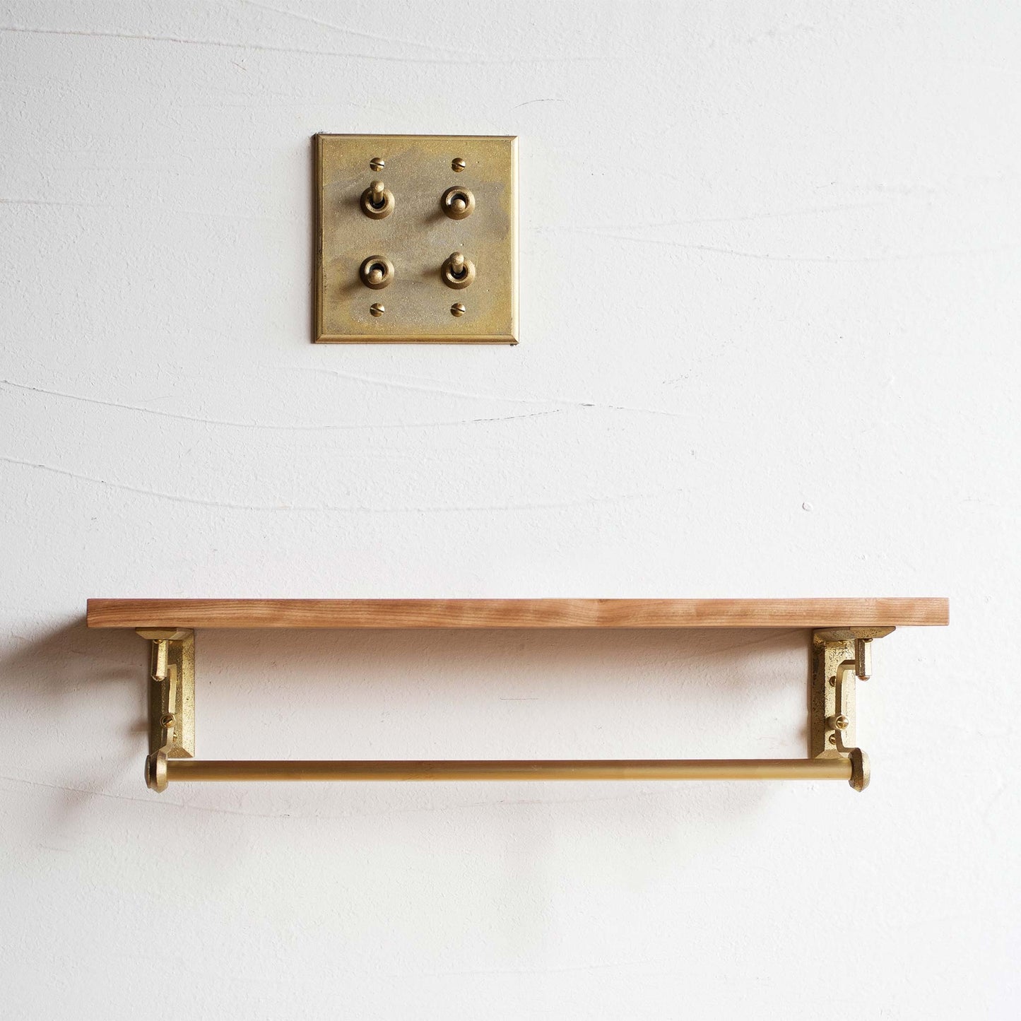 Ihada Brass Shelf Brackets