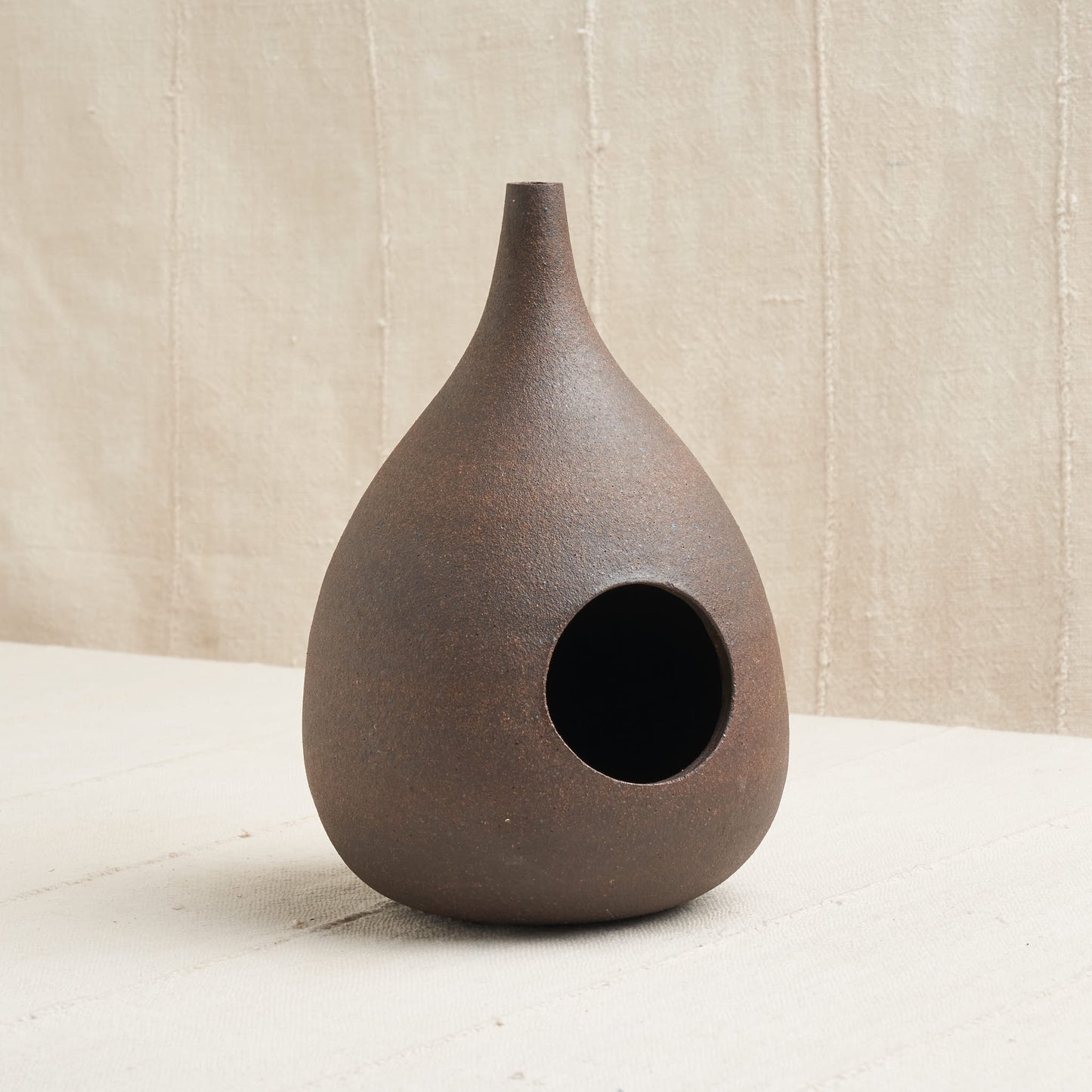 Ceramic Bird Feeder, Espresso