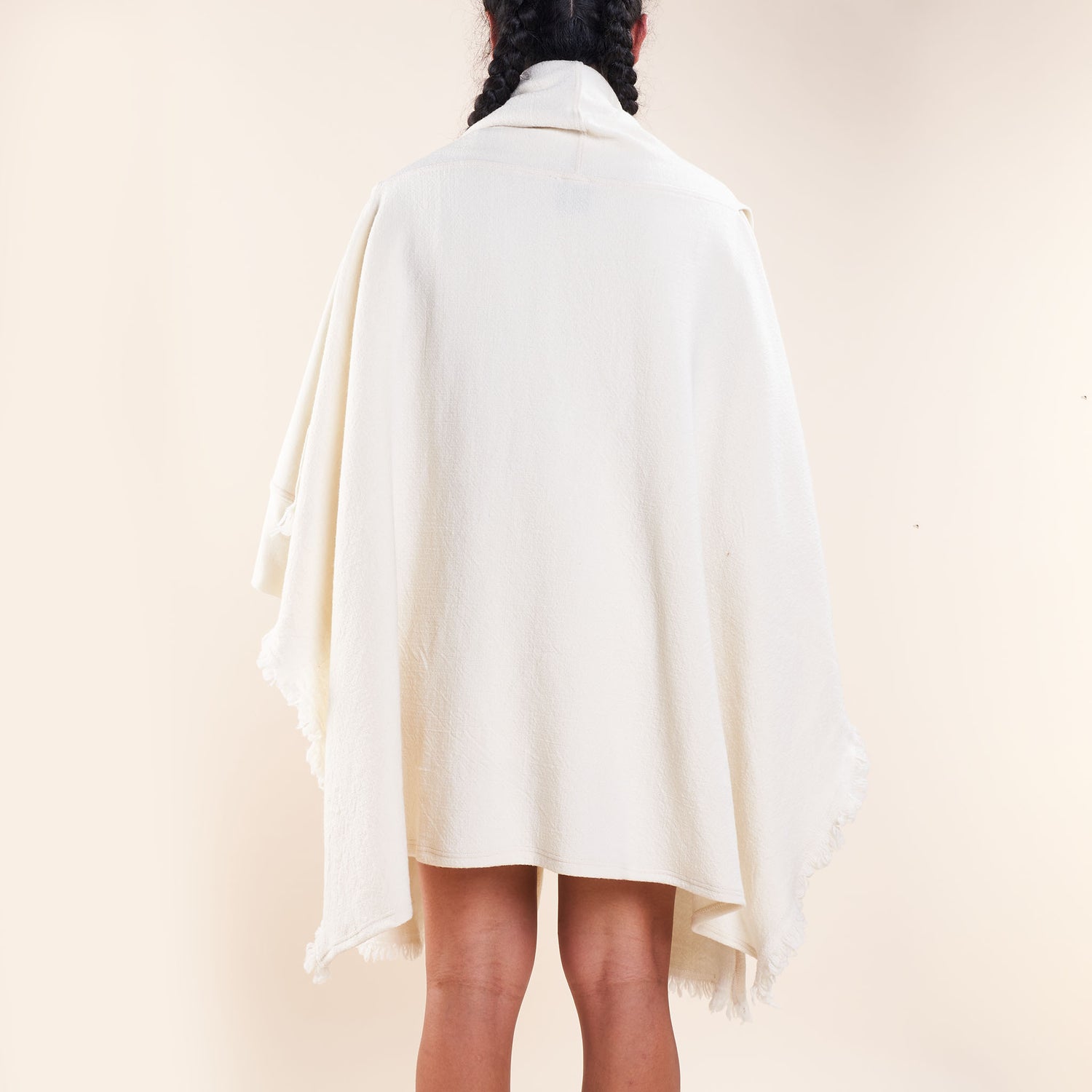 Teppi Poncho, Undyed Climate Beneficial™ Wool