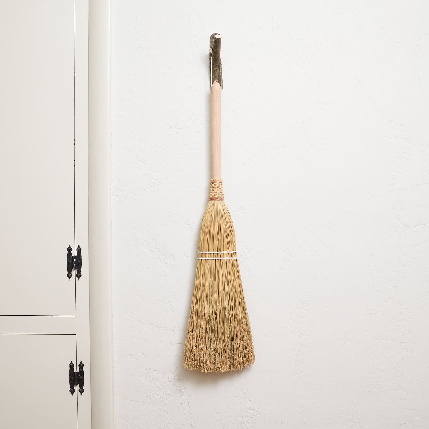 Custodian Usa Handmade Broom Corn Artisan Brooms 14 ?v=1637278593&width=1500