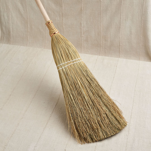 Shaker Broom, Natural Bristle