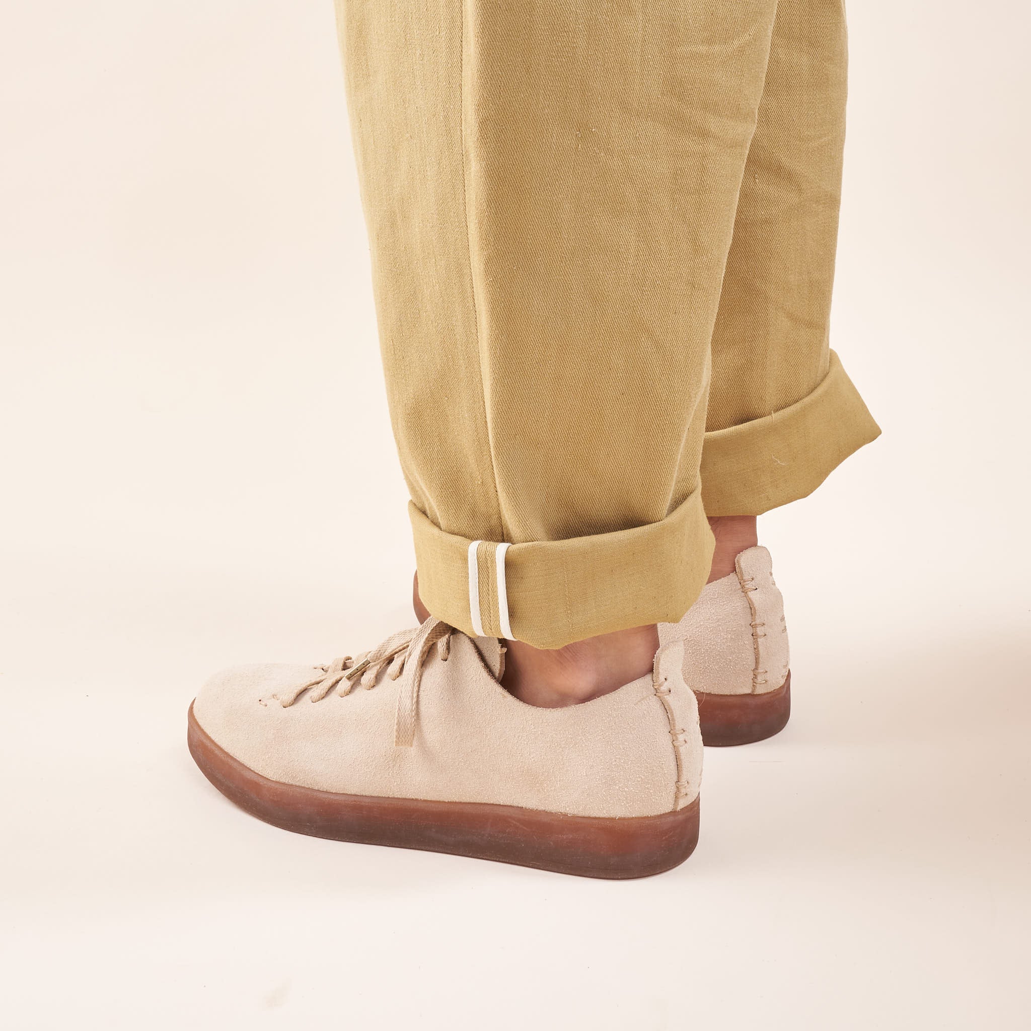 Latex Low Shoe, Vegetable Tanned Suede