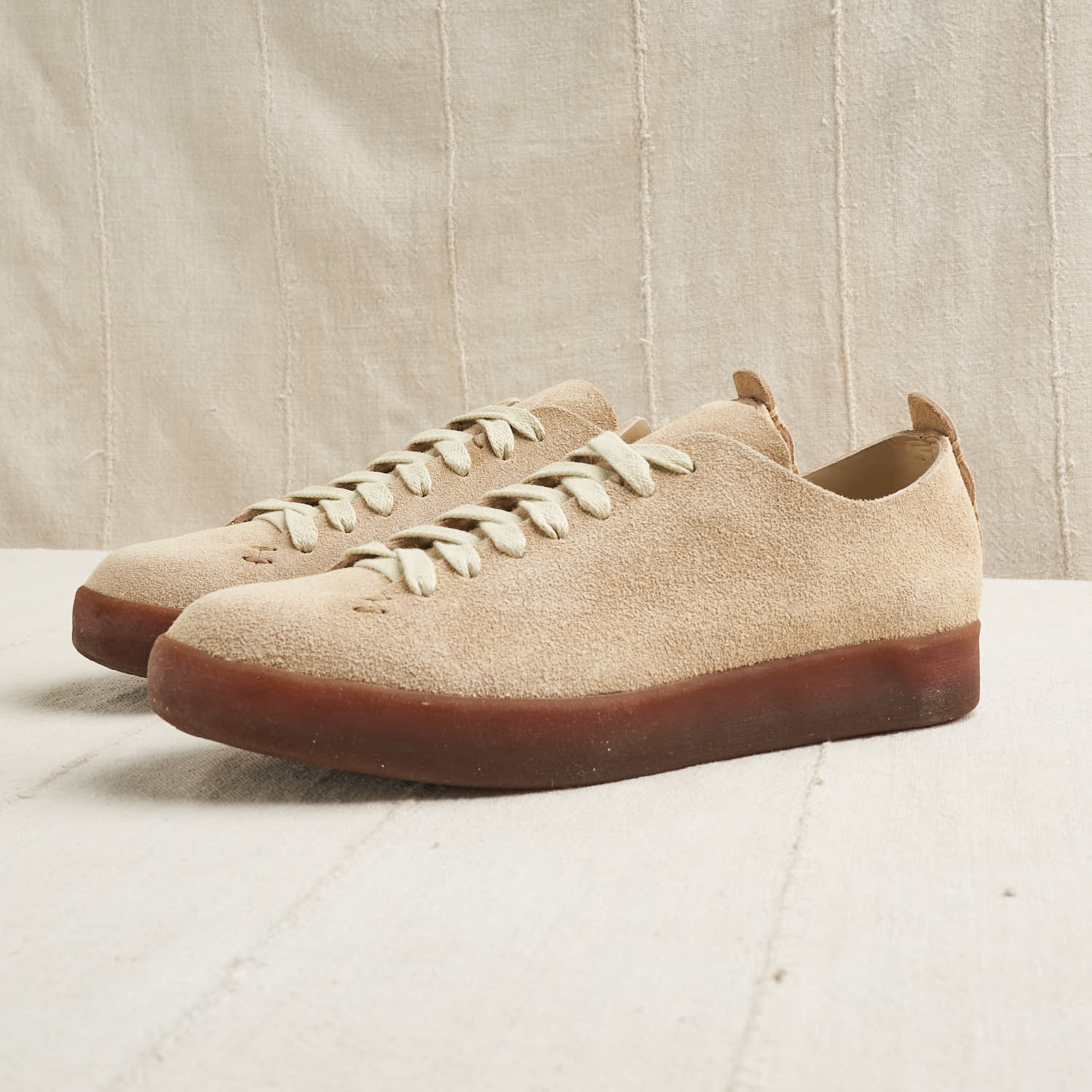 Latex Low Shoe, Vegetable Tanned Suede