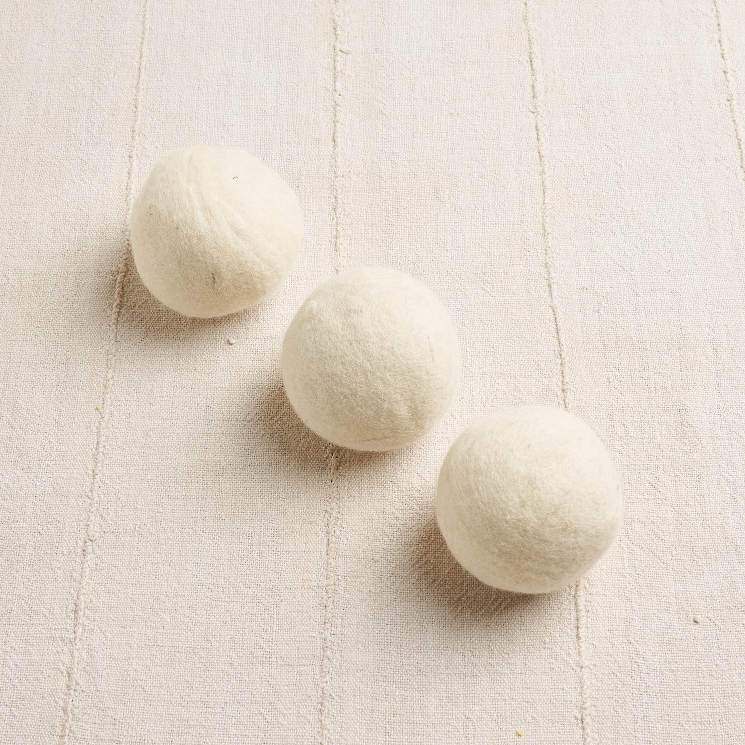 Climate Beneficial™ Wool Dryer Balls – Coyuchi