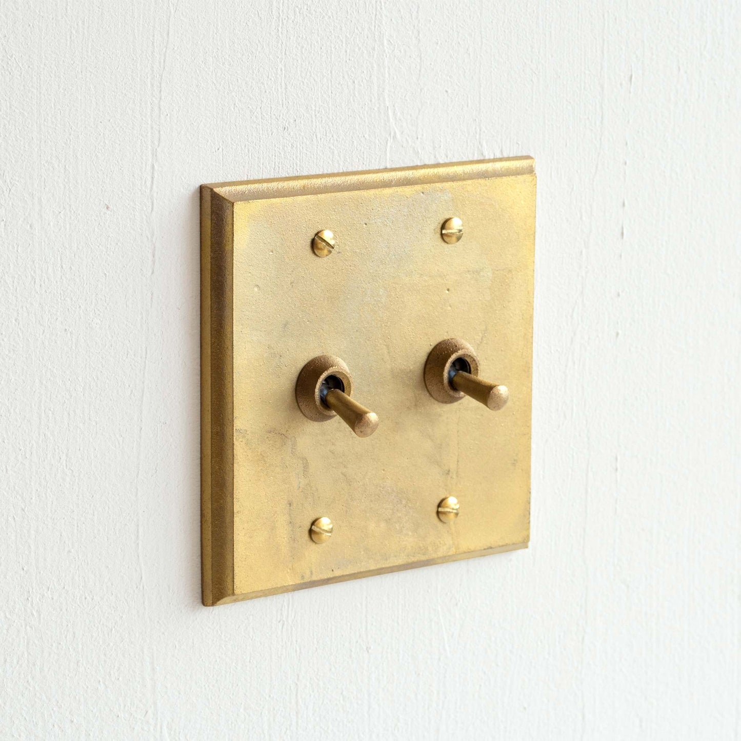 Ihada Brass Light Switches + Plates