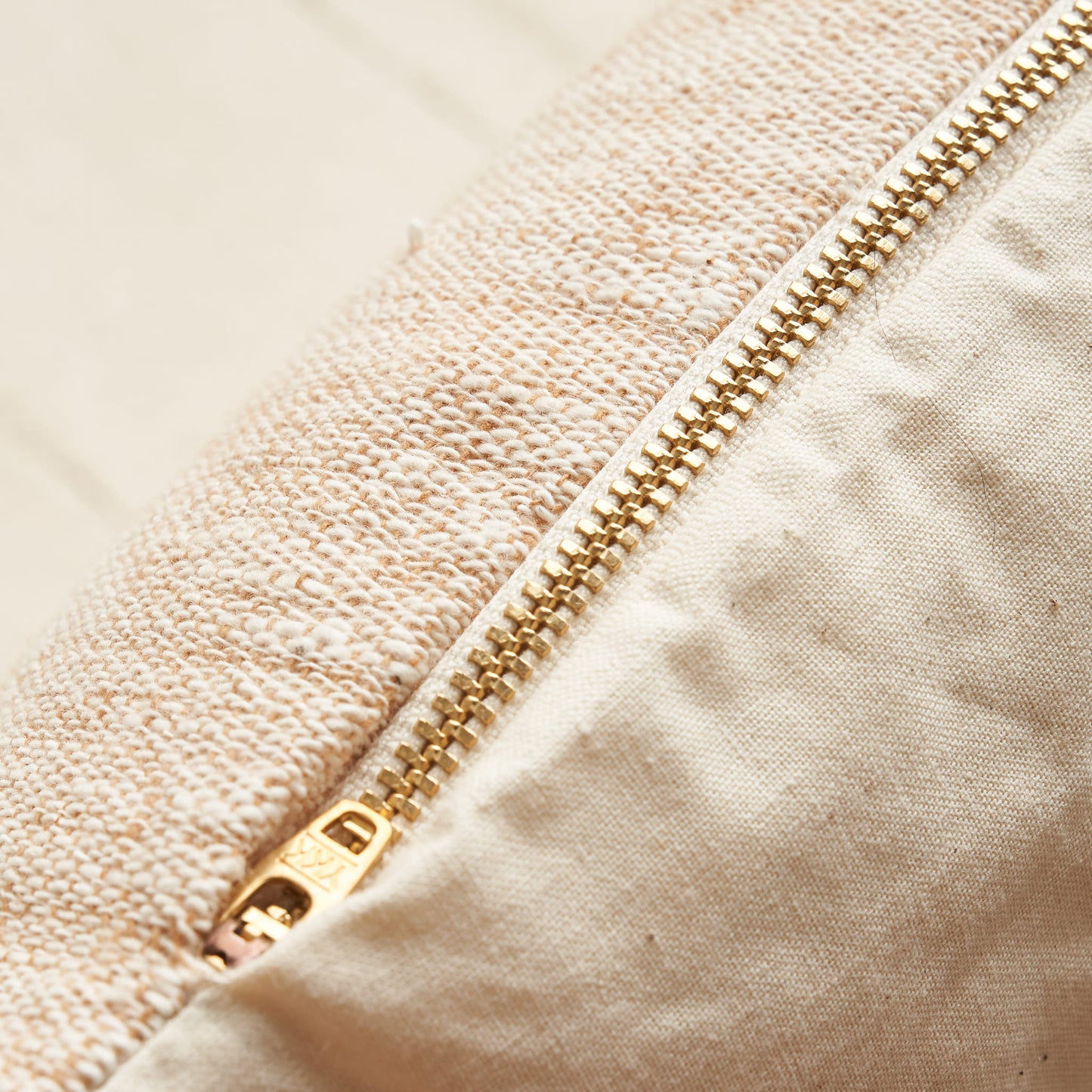 Housework-Exclusive Organic Cotton Earth Pillow, Undyed Sand