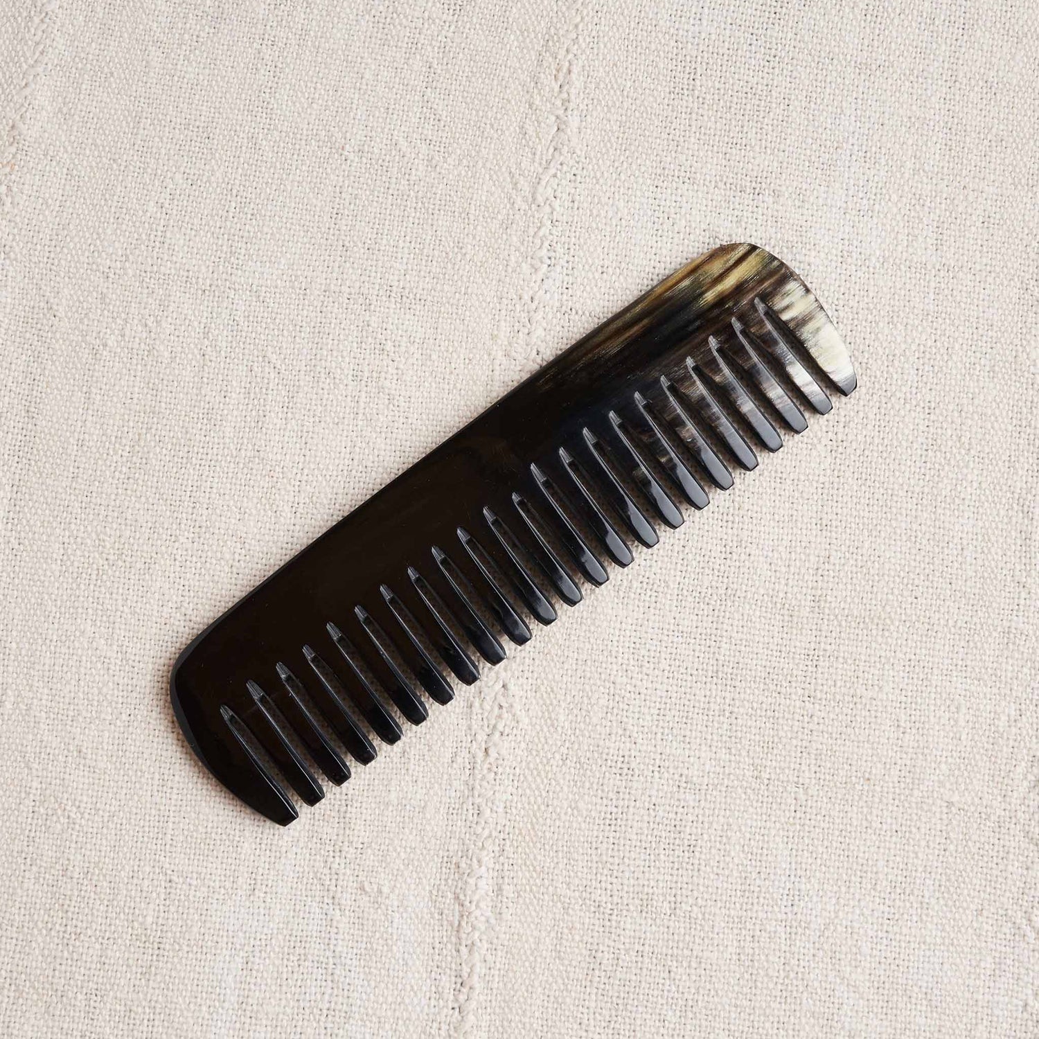 Upcycled Horn Comb