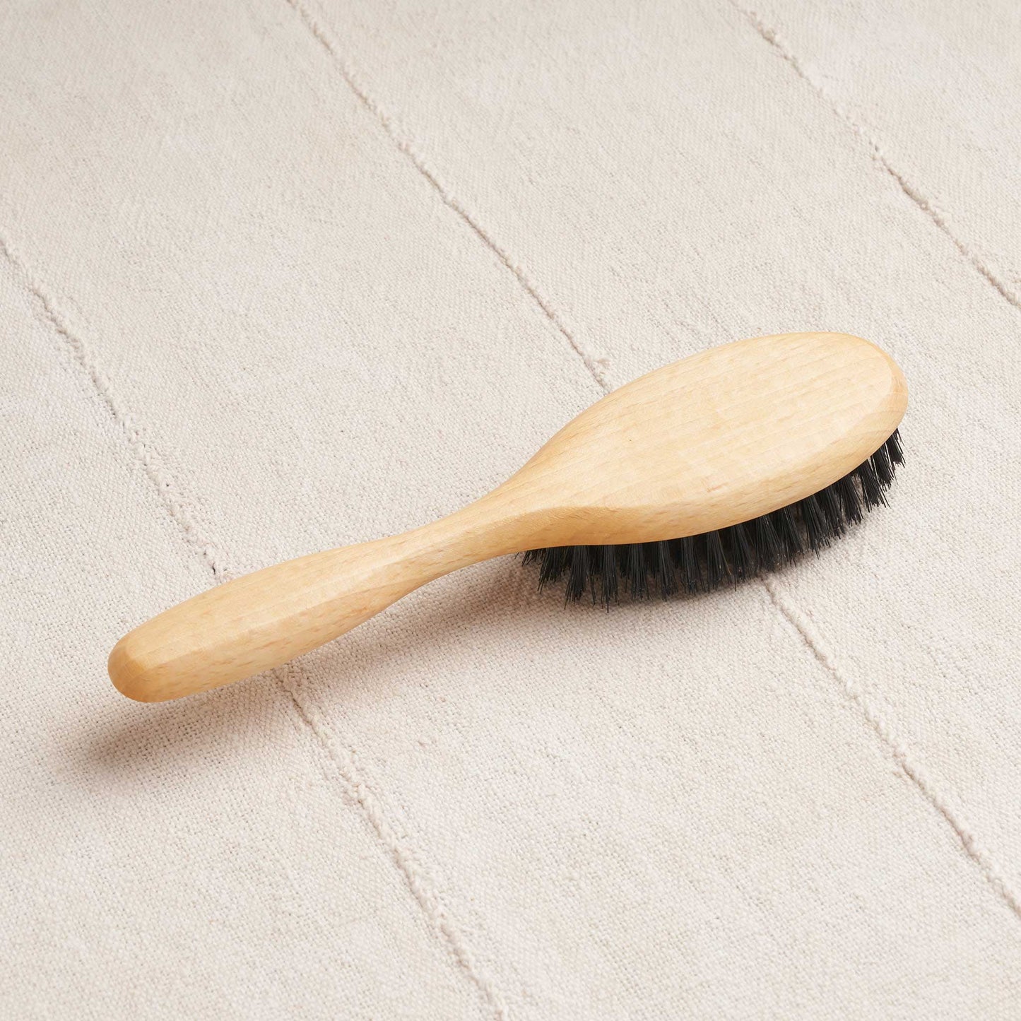 Boar Bristle Hairbrush, Flat Round