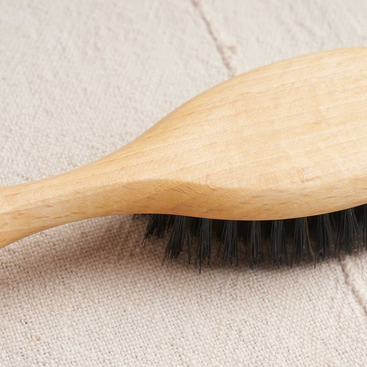 Boar Bristle Hairbrush, Flat Round