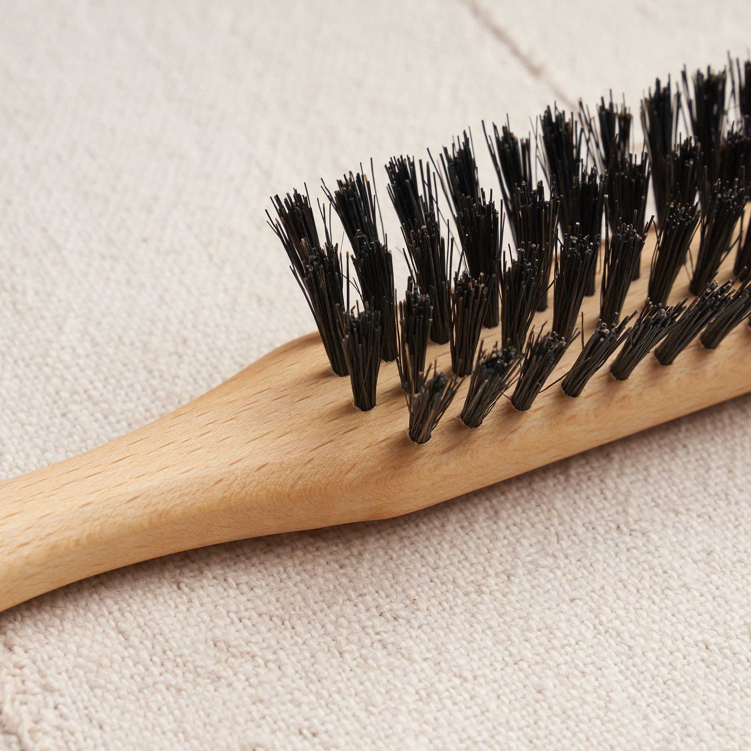 https://housework.store/cdn/shop/products/redecker-boar-bristle-straight-hair-brush-4.jpg?v=1538154940&width=1500