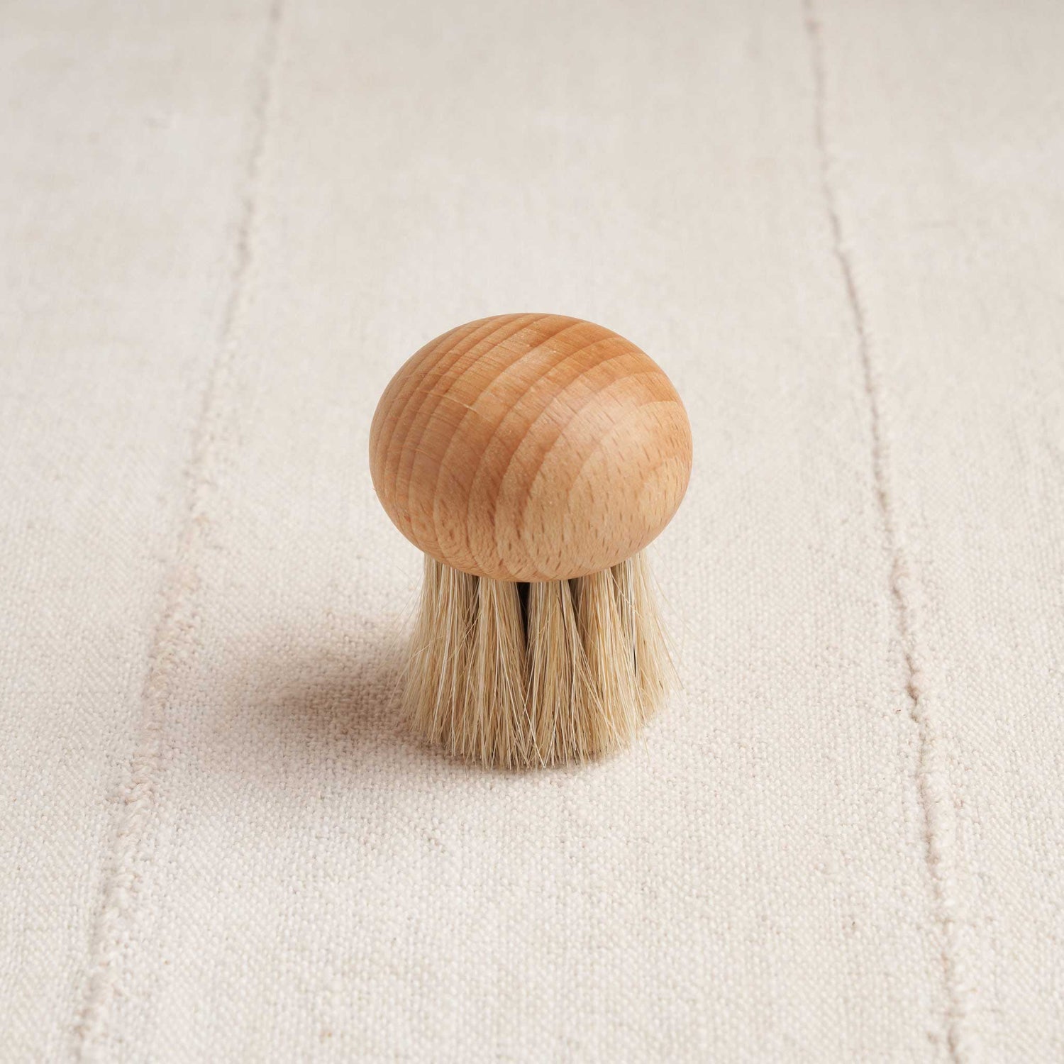 Round Mushroom Brush