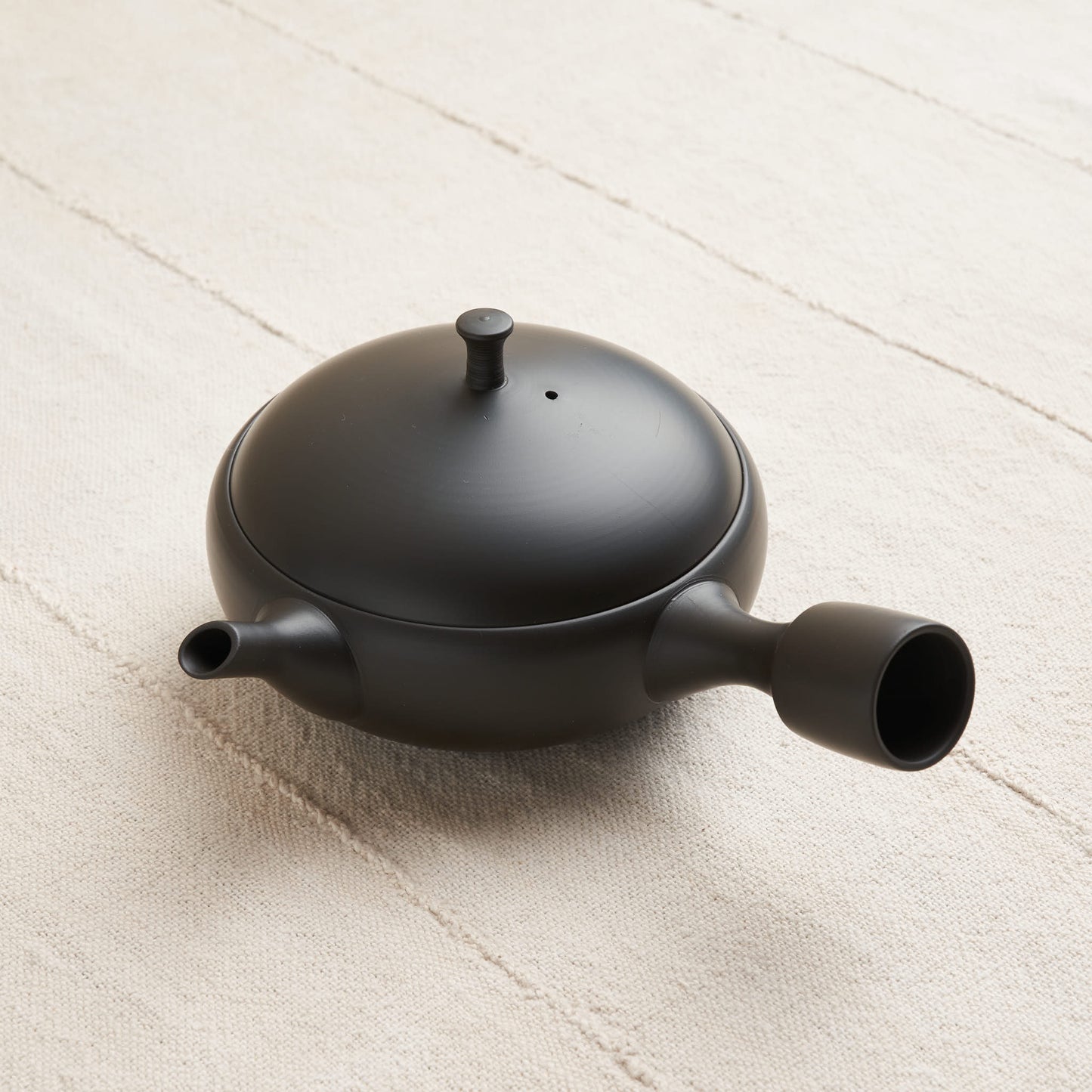 Tokoname Teapot, Unglazed Iron Black Clay