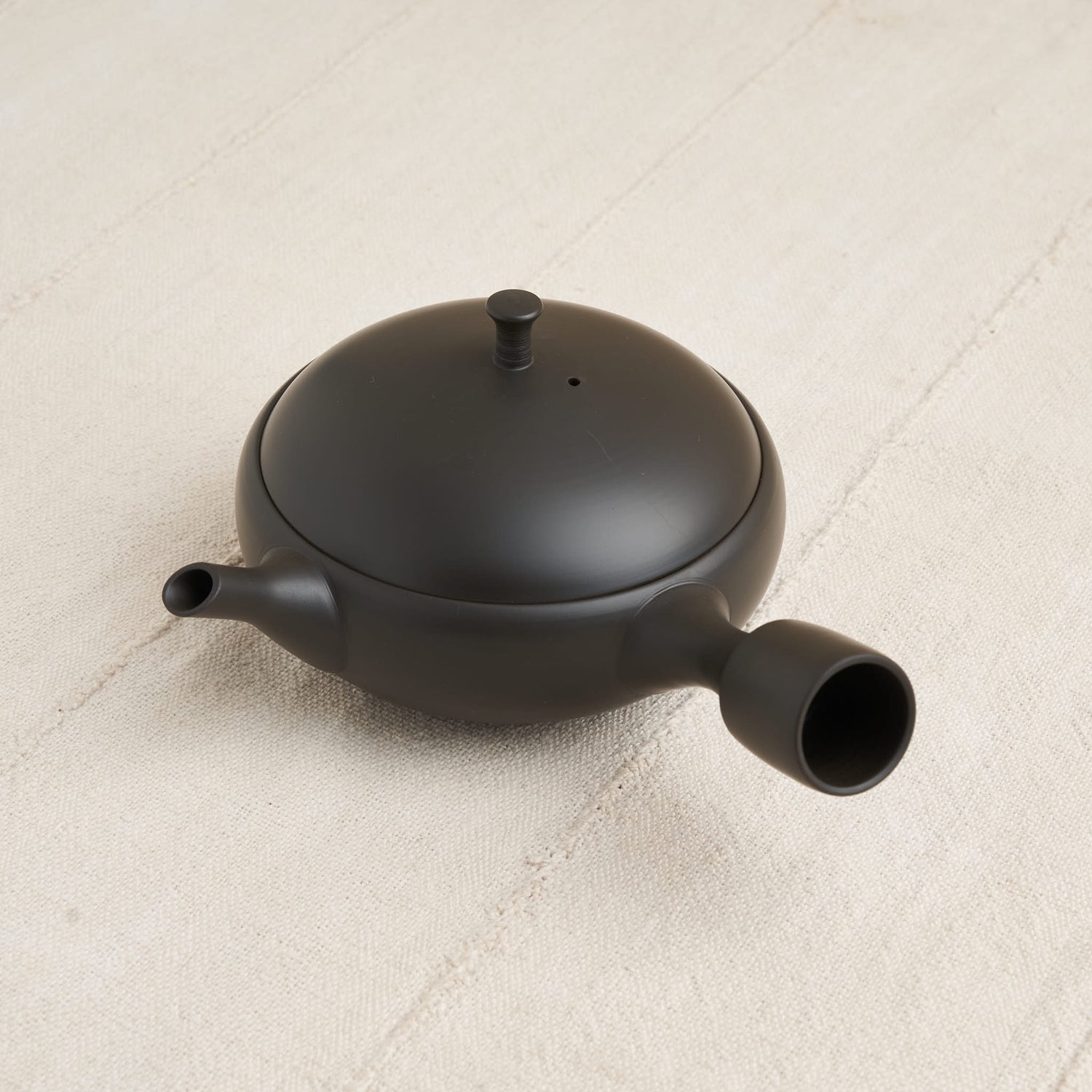 Tokoname Teapot, Unglazed Iron Black Clay