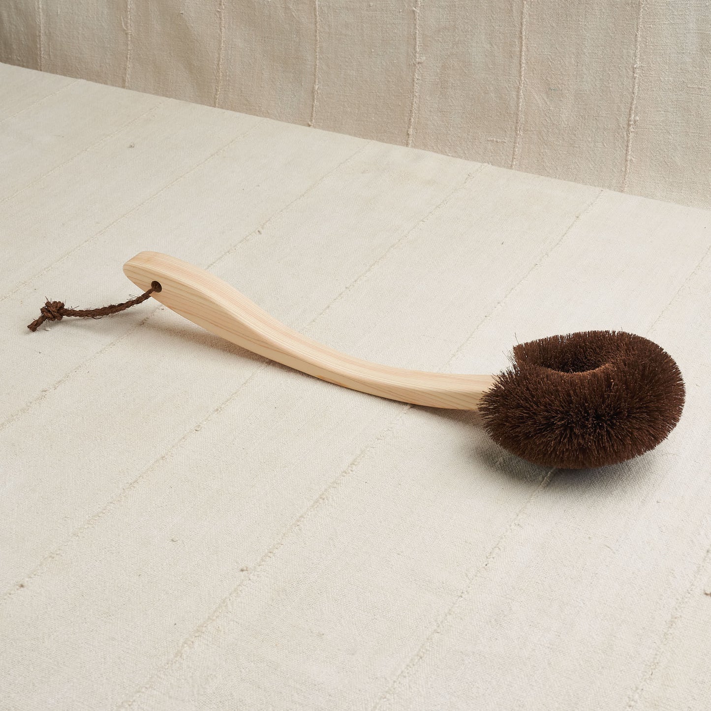 Four Design Takada Shuro Scrub Brush - Slim