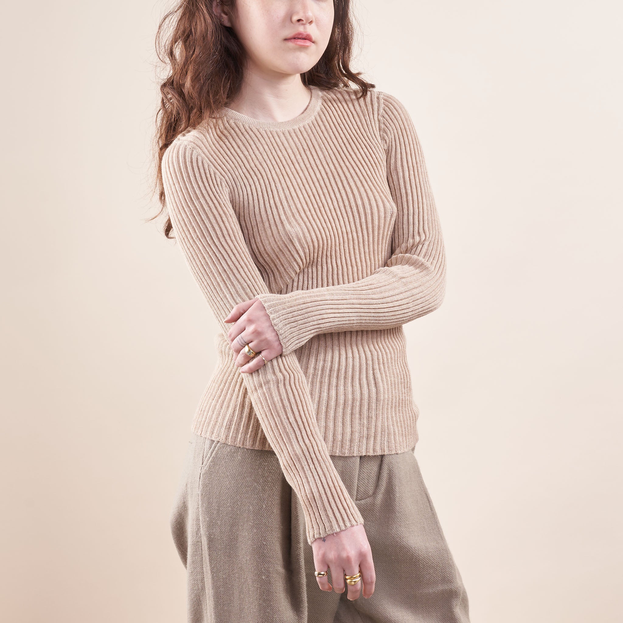 想像を超えての RIBBED COLLAR WOOL-ALPACA TOP M006-1-XS - トップス